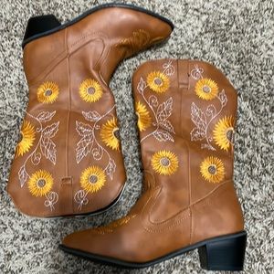 Brand new never been worn cowboy boots
